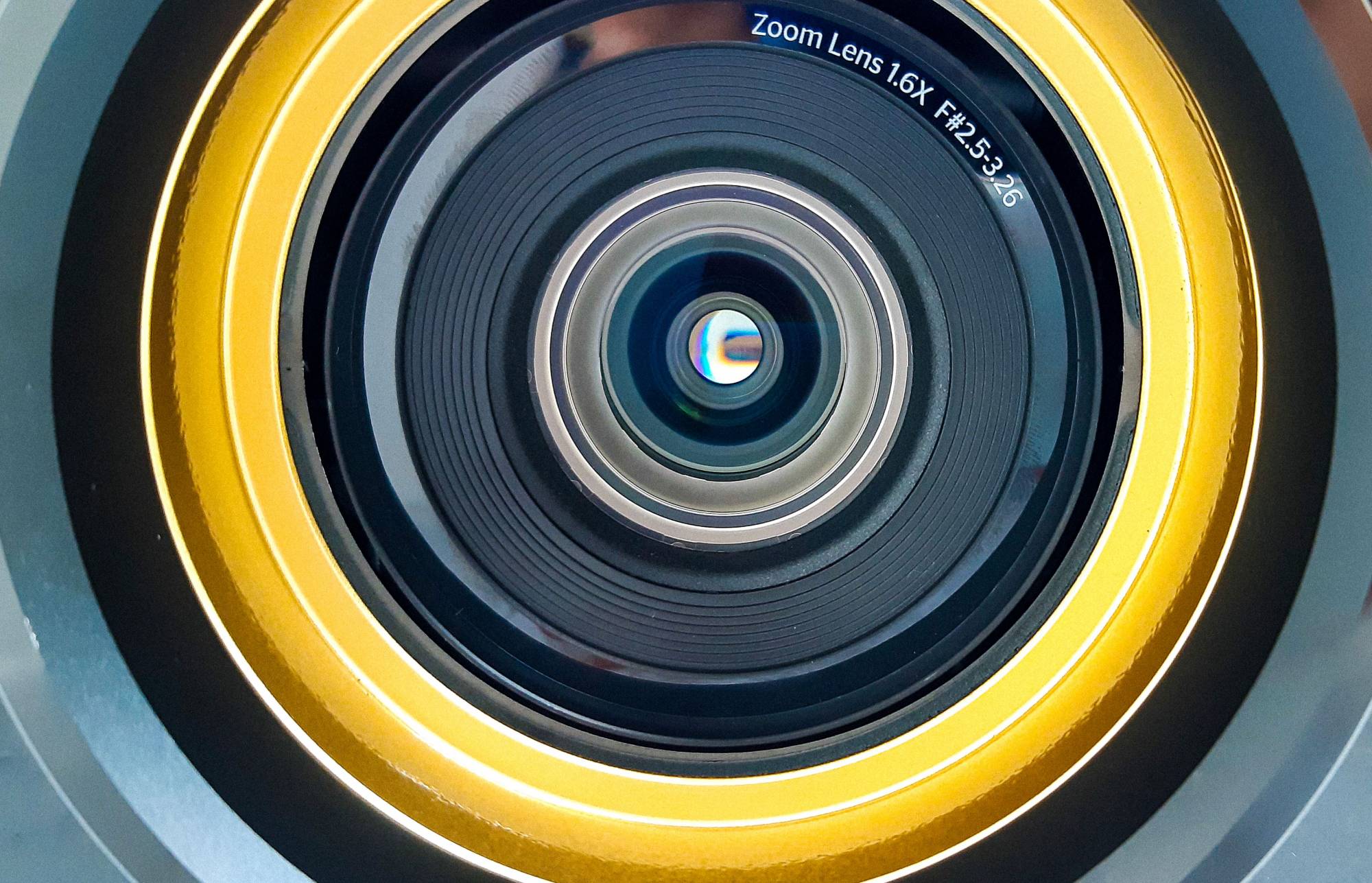 Videoprojecteur SIM2 4K pour salle de cinema à Lyon