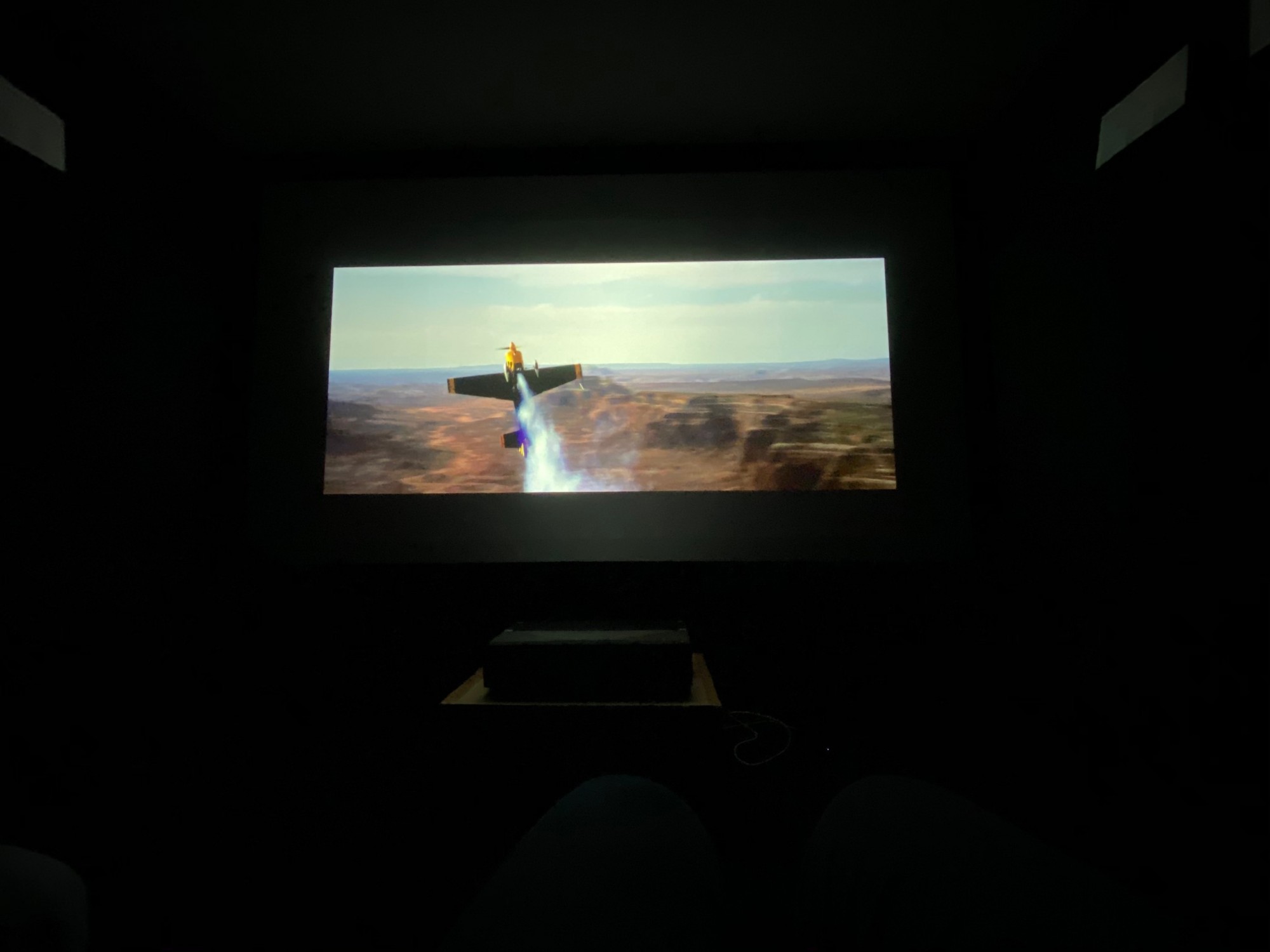 Quel vidéo projecteur 4K ultra courte focale choisir ?