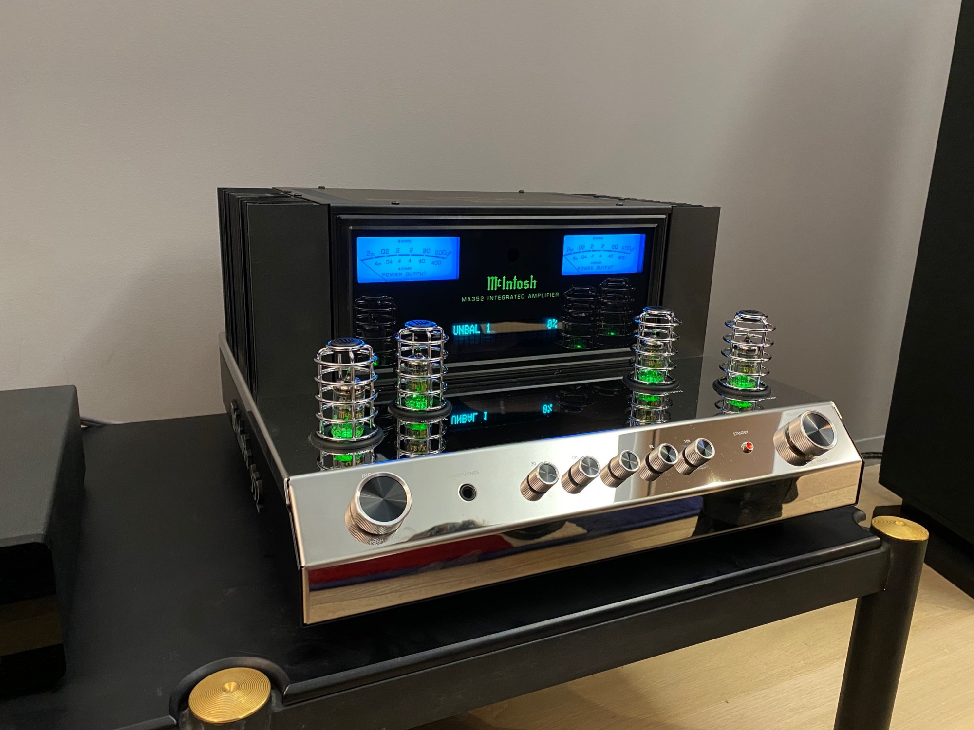 Où trouver un ampli McIntosh hifi ou home cinema à Marseille
