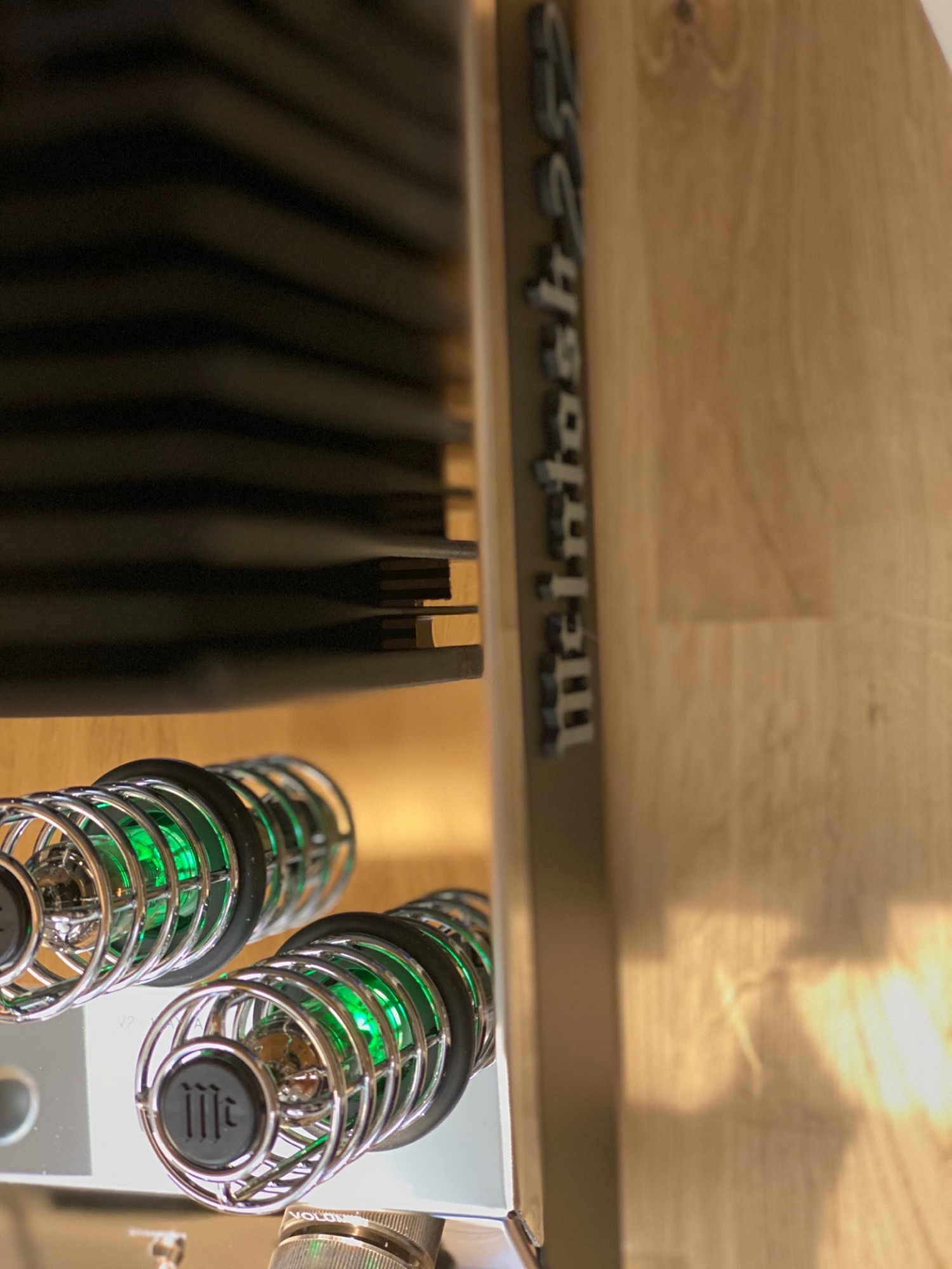 Où trouver un ampli McIntosh hifi ou home cinema à Marseille