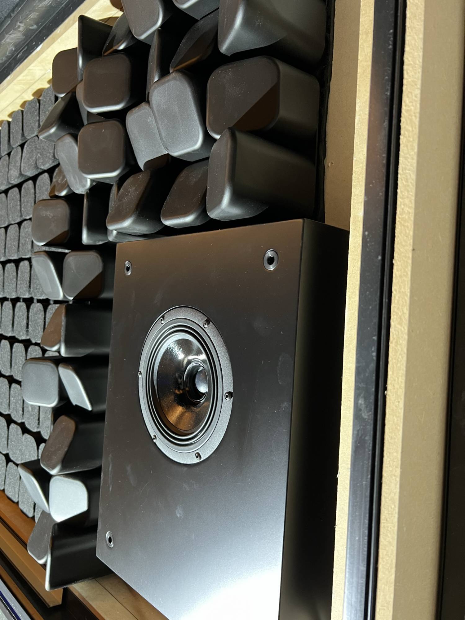 Traitement acoustique home cinema marseille