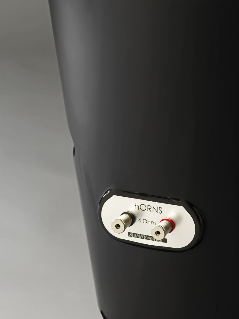 hORNS Mummy l'enceinte laqué noire