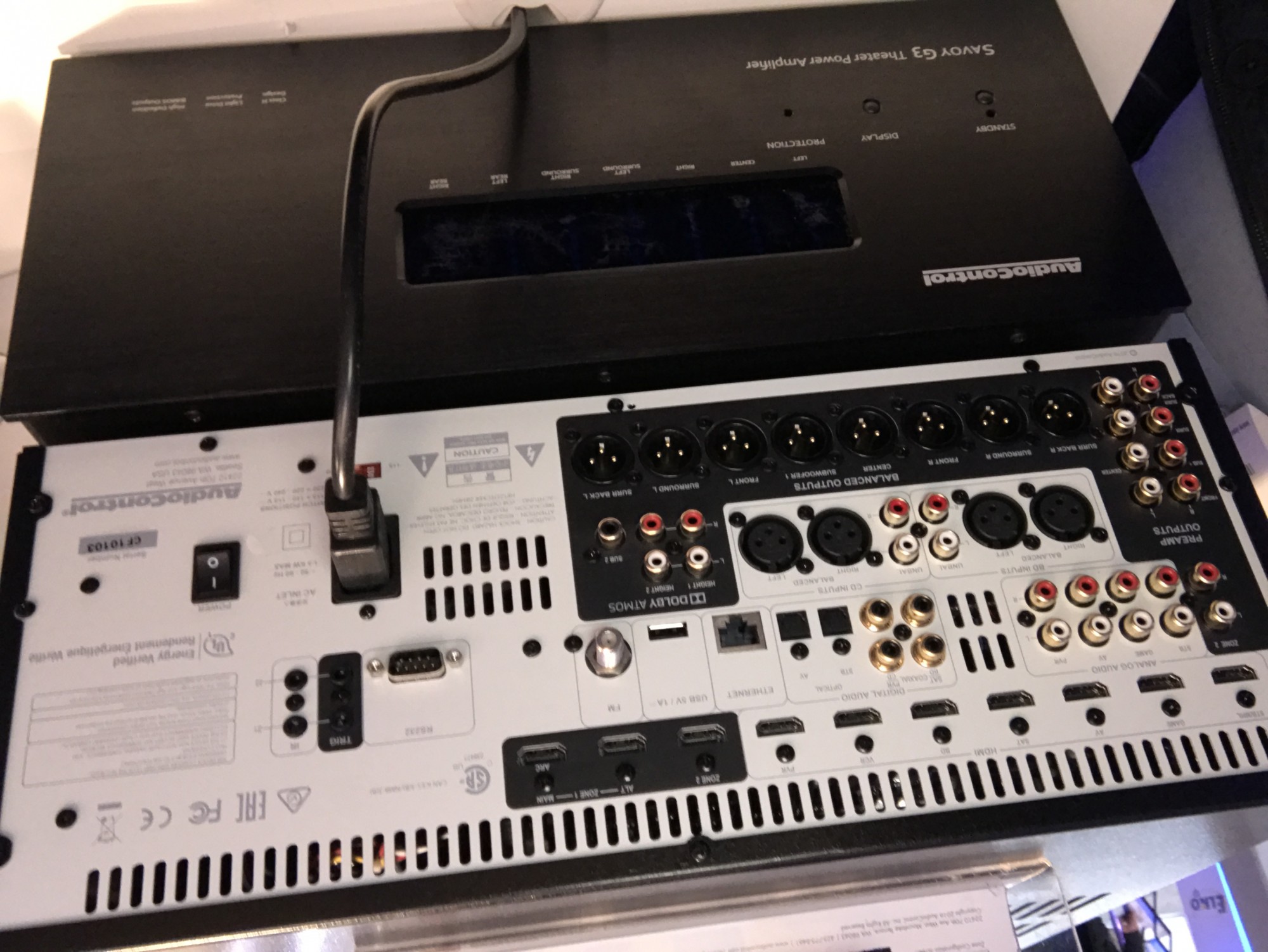 Processeur Home Cinema Dolby ATMOS Audiocontrol M9