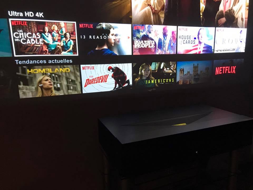 projecteur video focale courte à Paradou (13)