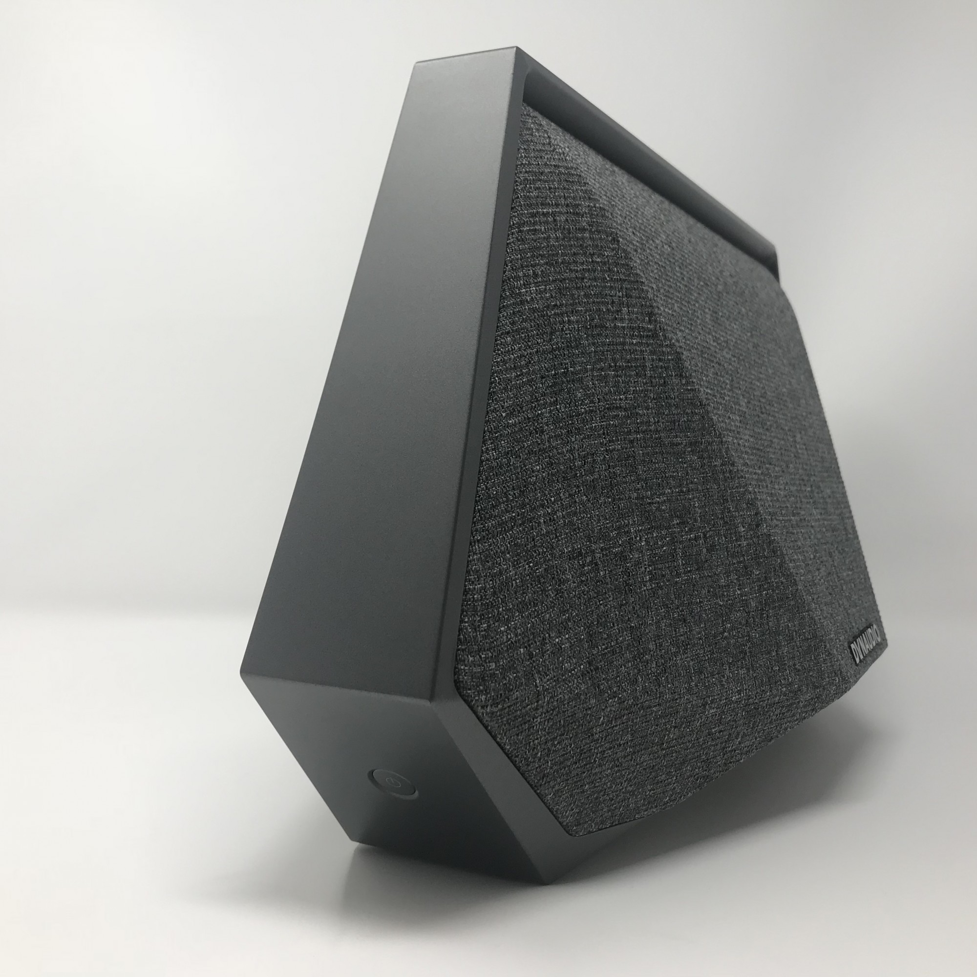 enceinte connectée Dynaudio music 3 à chateauneuf le rouge