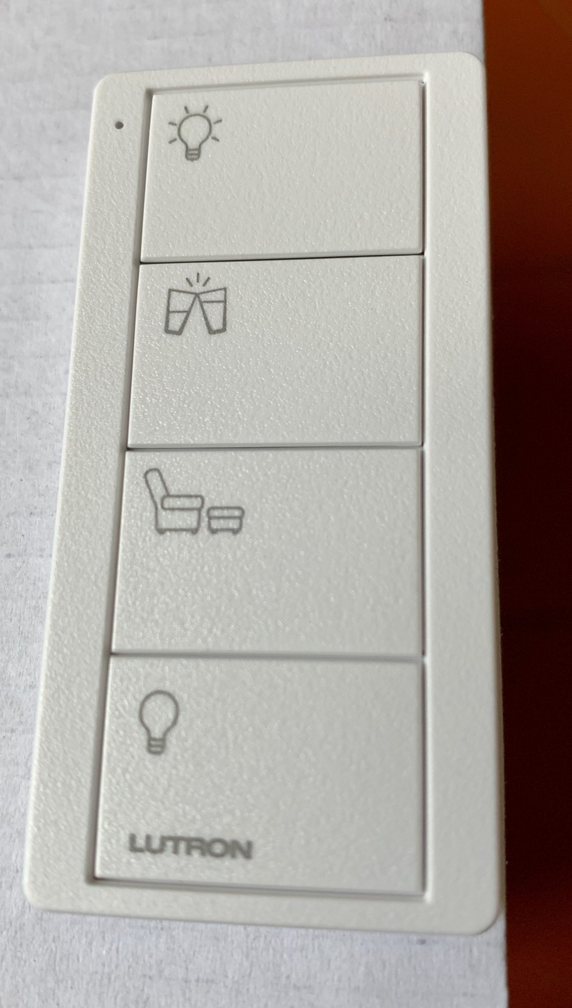 Lutron Ra2 Sélect disponible à Marseille et par internet