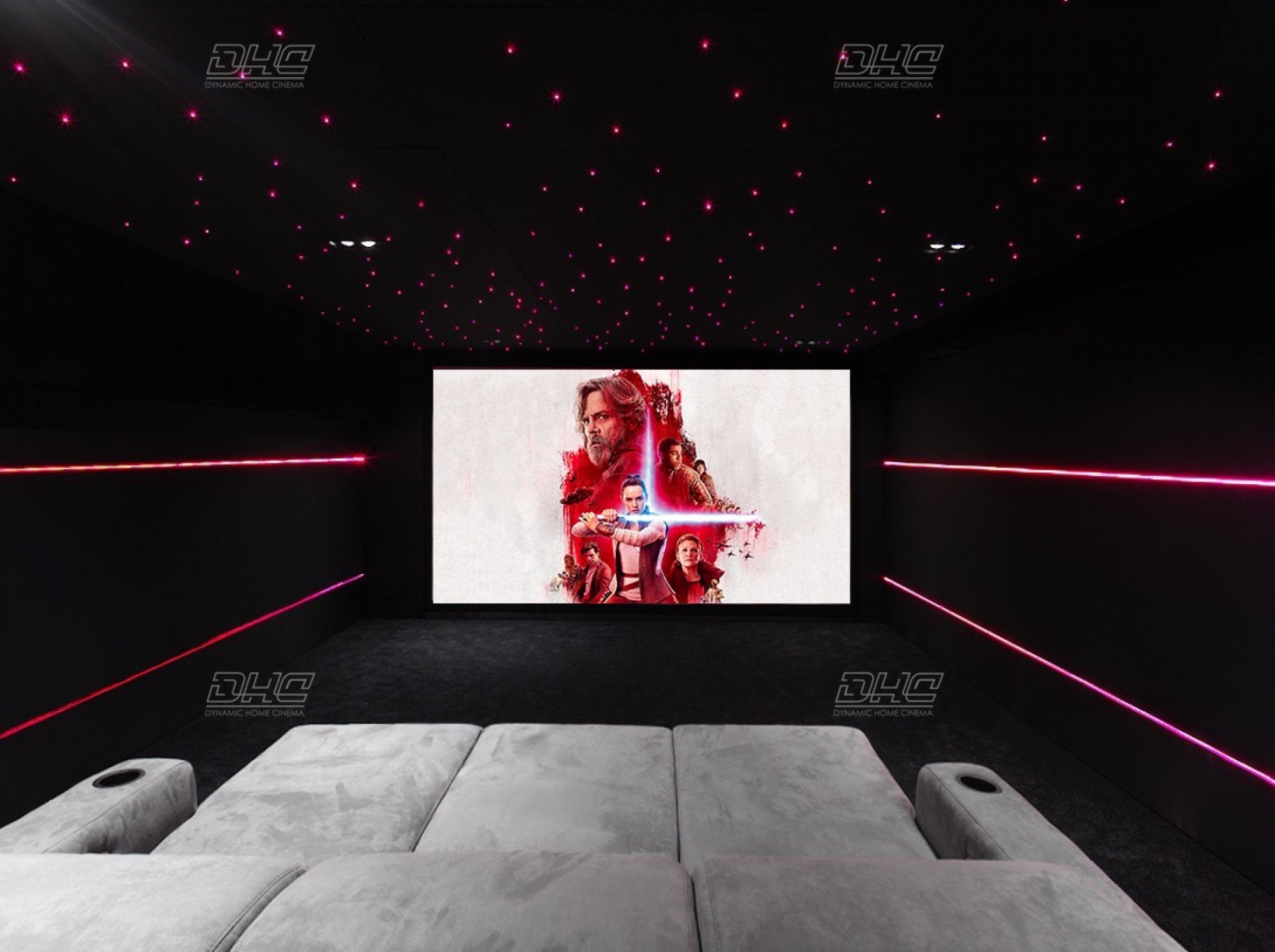 installation cinema maison à domicile à Aix en Provence avec ampli Marantz et videoprojecteur jvc