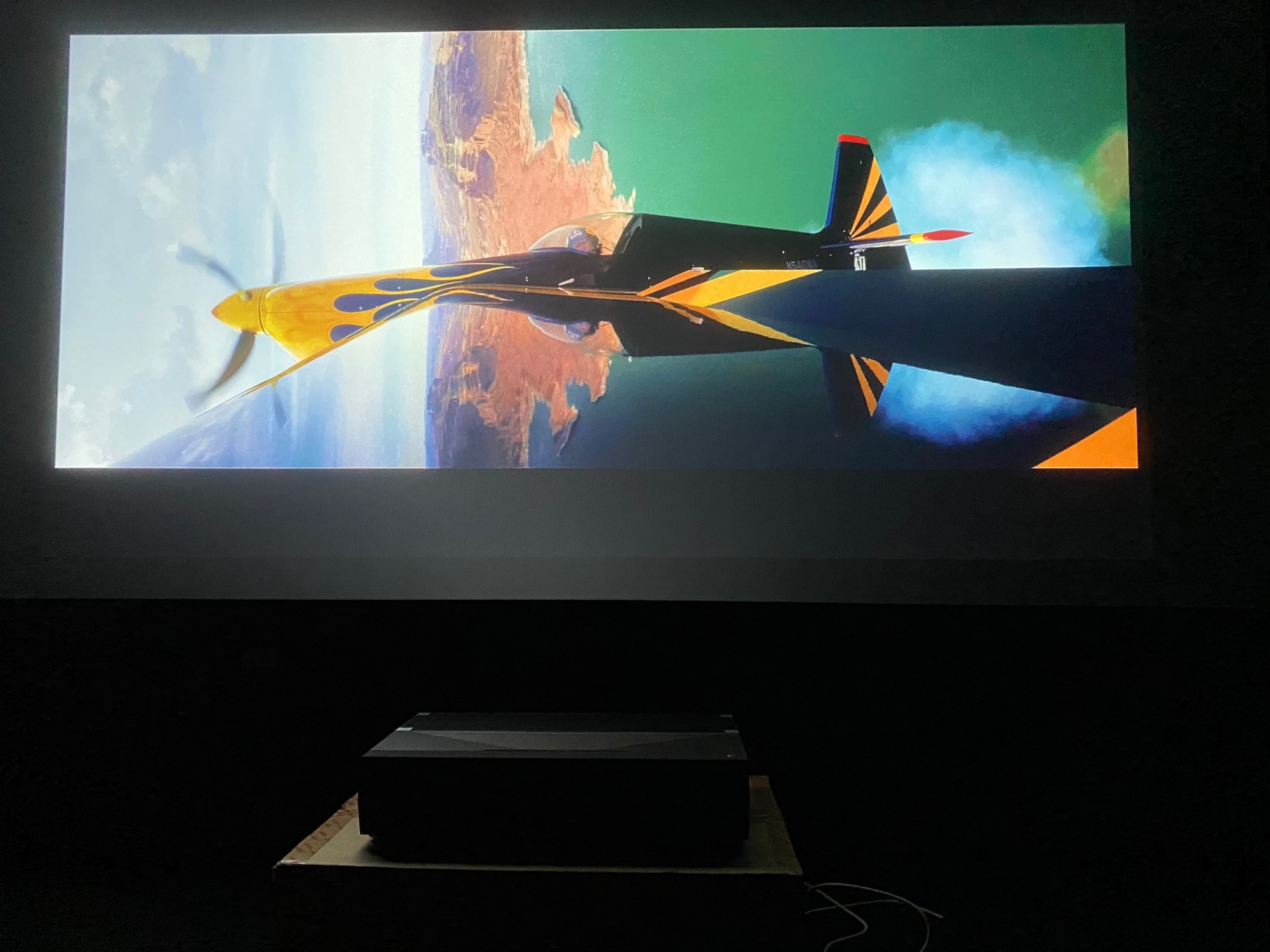 Quel vidéo projecteur 4K ultra courte focale choisir ?