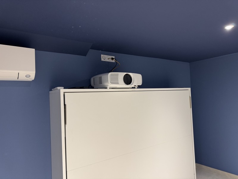 Home cinéma discret, immersif et accessible à St Cyr sur mer