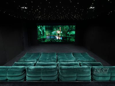 réalisation d'une salle de cinema privé dans le Gard prés de Nimes